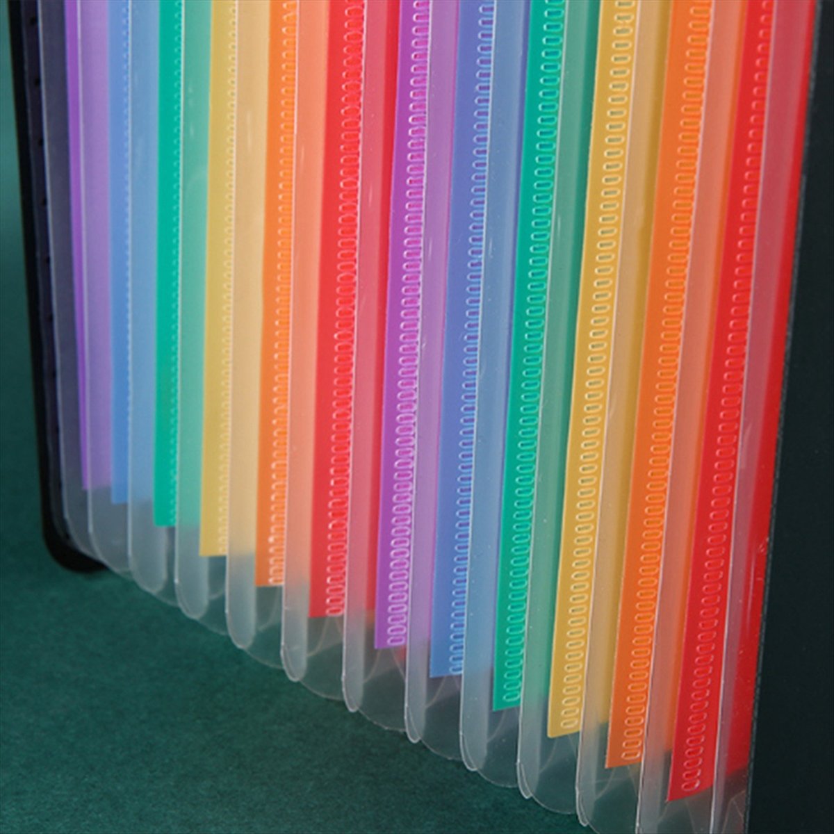 AT16 Dossier extensible à 13 p - Expandable Accordion File Folder 13 Pockets avis et prix